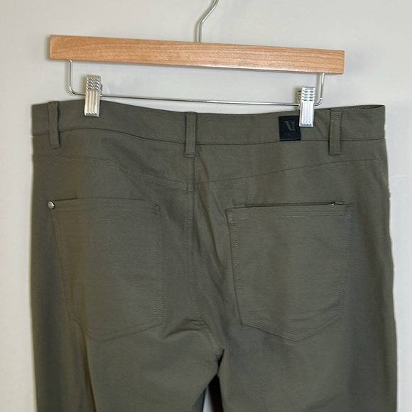 VUORI Meta Pant Athletic Slim Fit 32 inch Olive Green Stretch Sz 34 x 32 - Picture 8 of 15